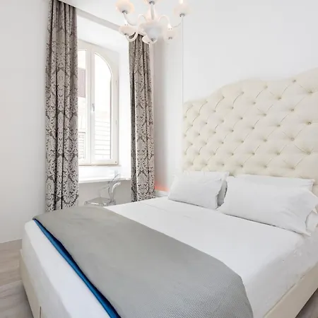 招待所 Primus Monti